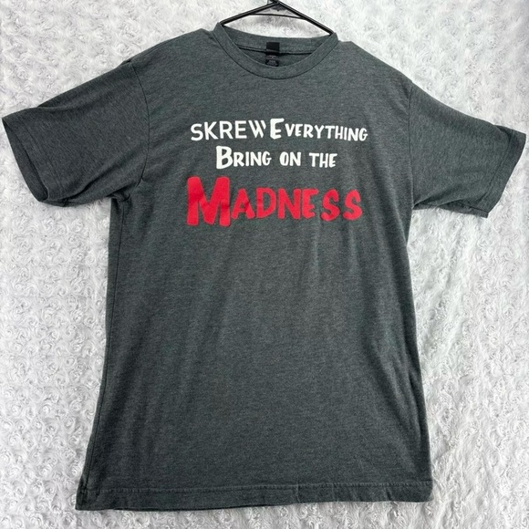 Skrewball Peanut Butter Whiskey Unisex Size Medium Grey Tshirt - Picture 1 of 9